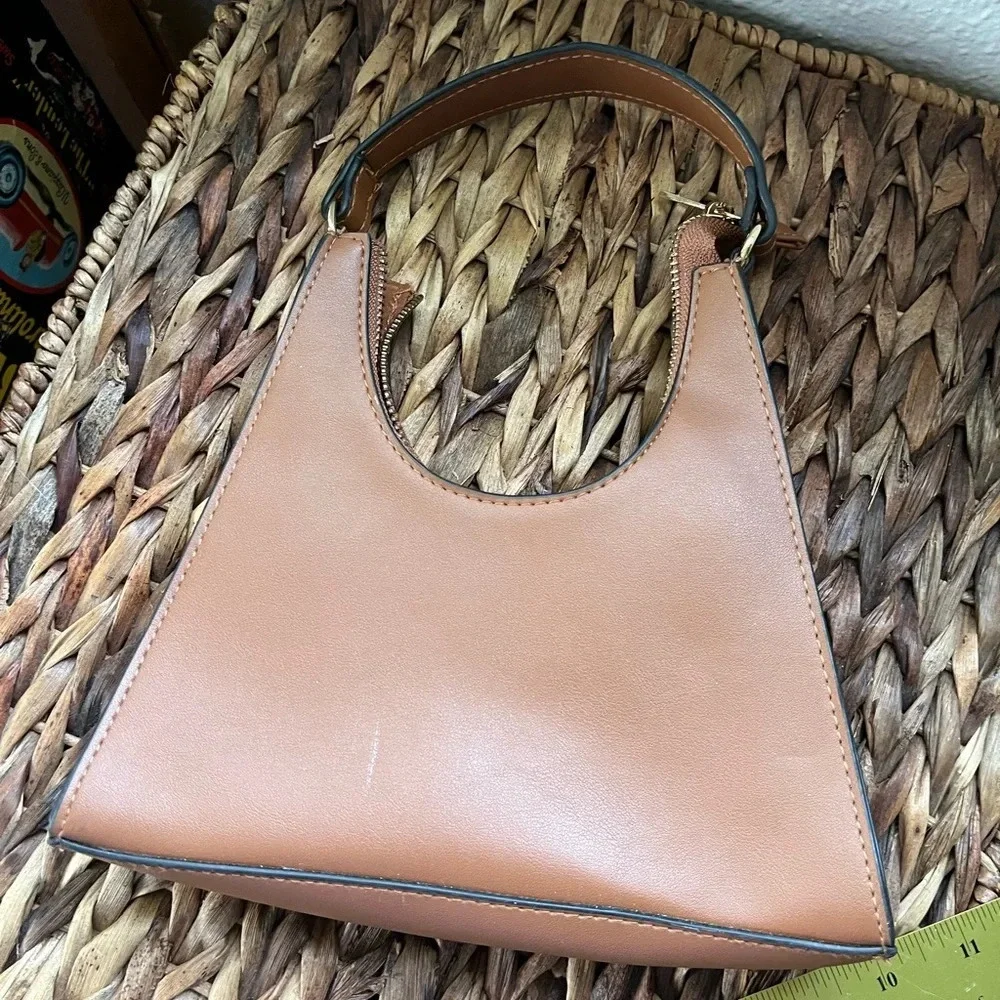 Y2K Brown faux leather mini bag cutest shape night out holds phone 2000s purse - Picture 3 of 7